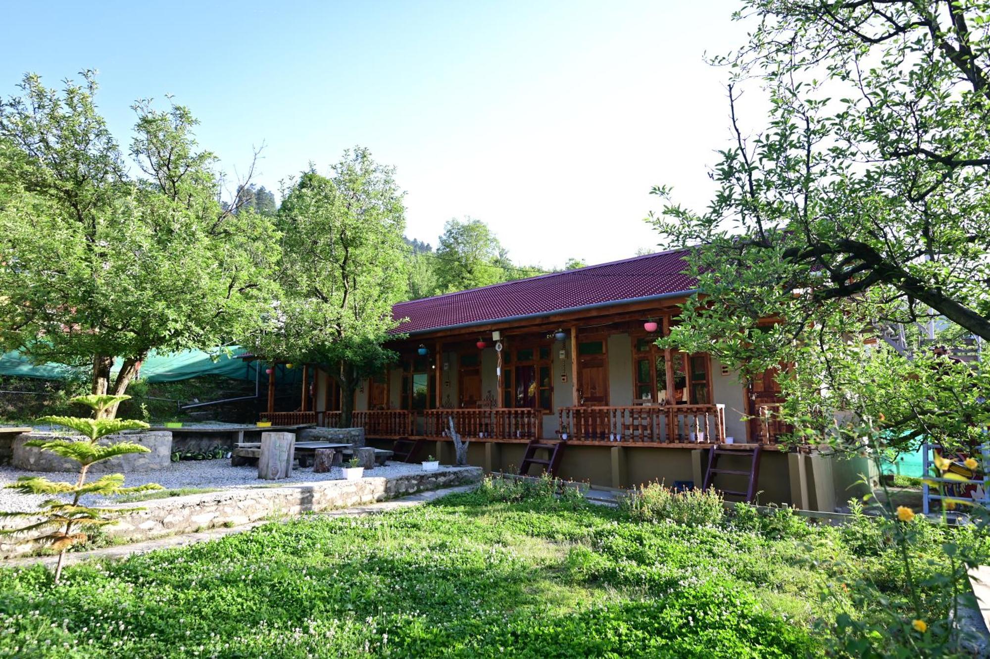 Himalayan Mud Resort Kasol Eksteriør bilde