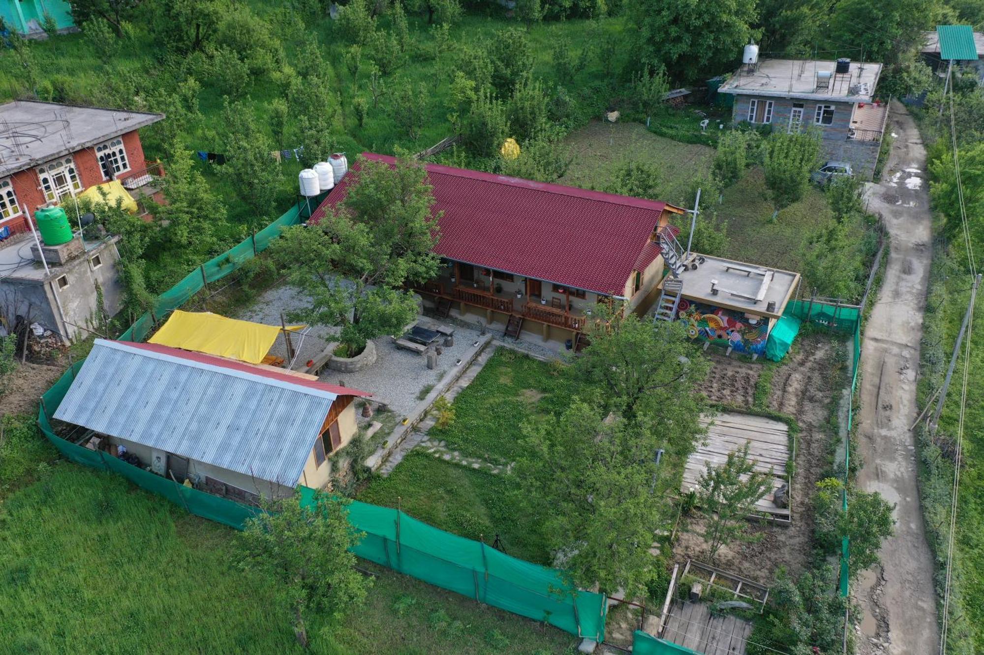 Himalayan Mud Resort Kasol Eksteriør bilde