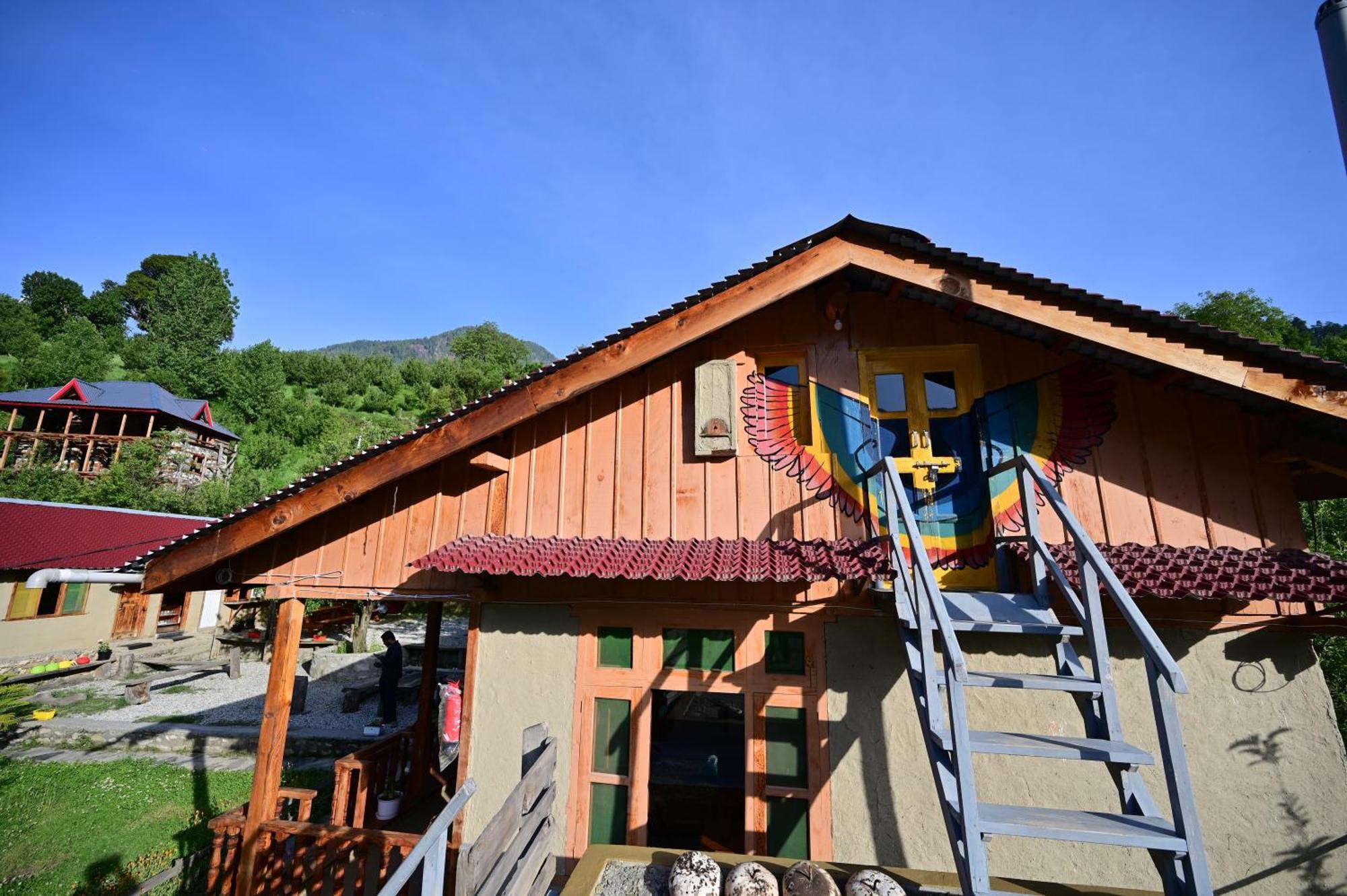 Himalayan Mud Resort Kasol Eksteriør bilde